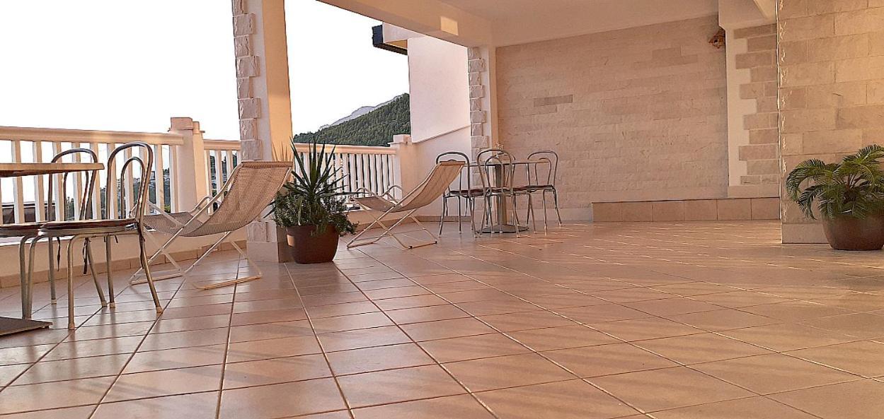 Apartments Villa Bonaca บาชกาโวดา ห้อง รูปภาพ