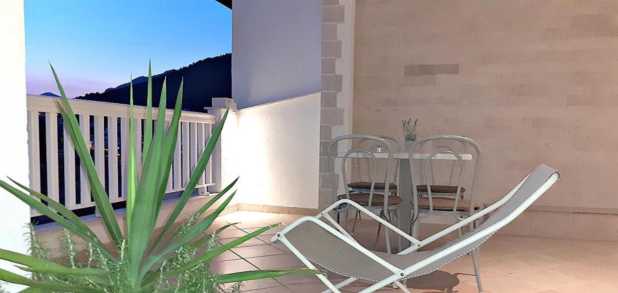 Apartments Villa Bonaca บาชกาโวดา ห้อง รูปภาพ